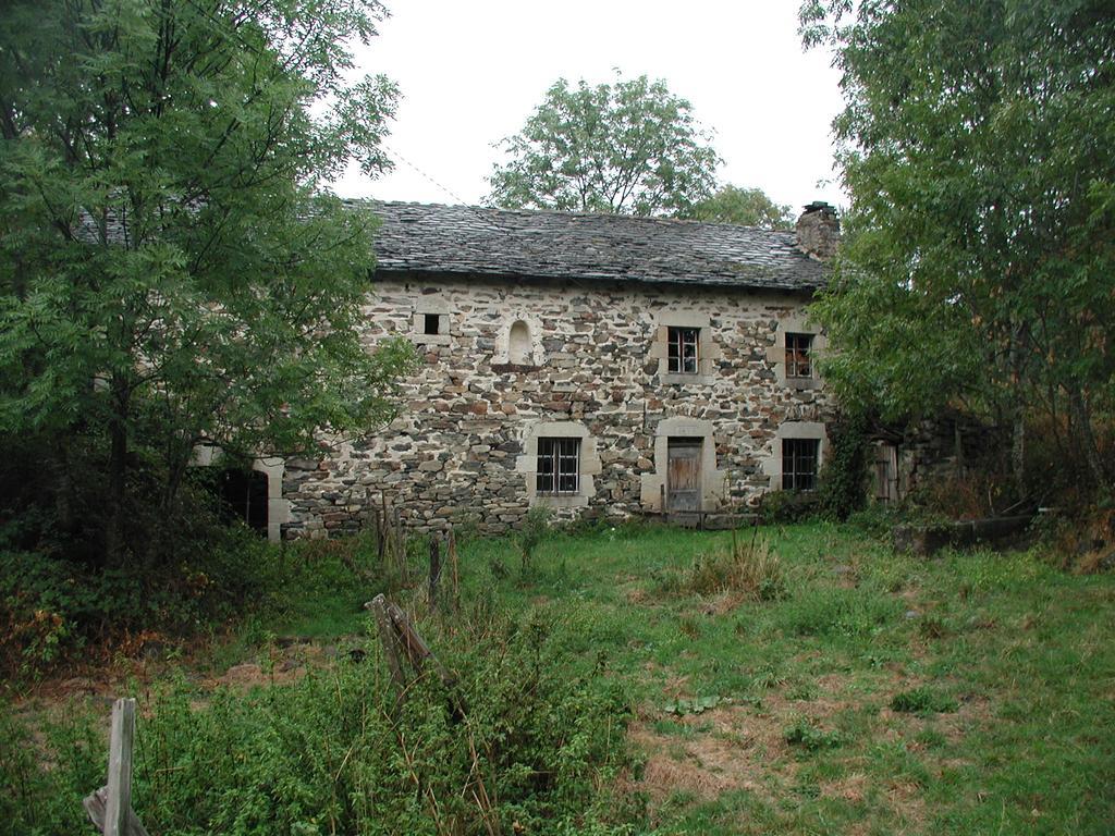 Chambre D'Hotes Aux Pays Des Sucs Saint-Hostien ภายนอก รูปภาพ